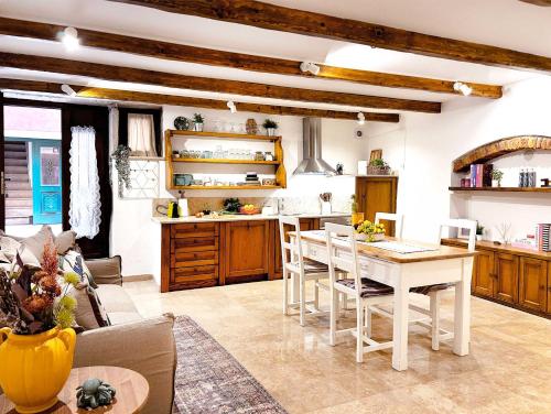 Villetta & Rooms Massatto - Old town elegance