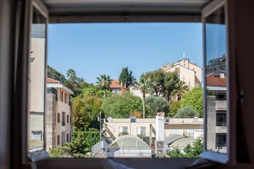 Appartement design et chic, proche de la Croisette