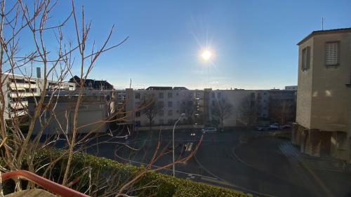 Central 3-Room Apartment with Balcony, Lausanne