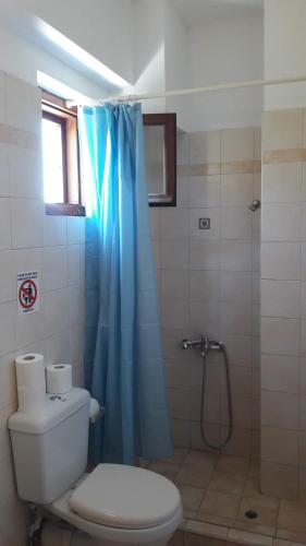Bany a Karantonis House