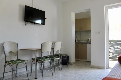 Apartments Jozo Baška Voda