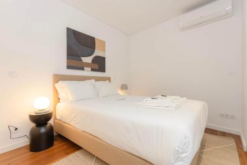 Liiiving in Porto - The Prestige Apartment F