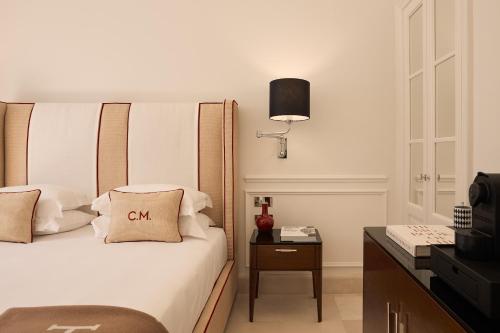 Casa Magnifico Luxury Suites