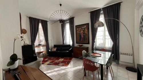 Appartement RDC avec parking en intra-muros