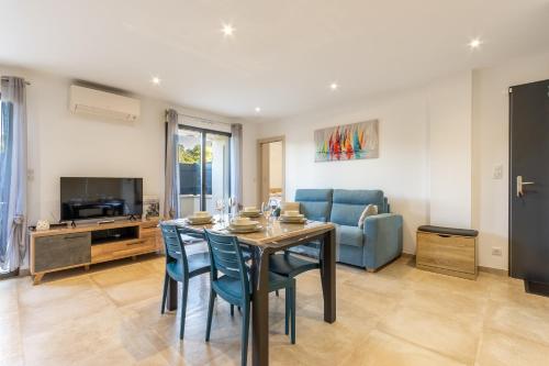 T2 Azur - Plage & commerces à 200m- Barbecue - Parking - Wifi