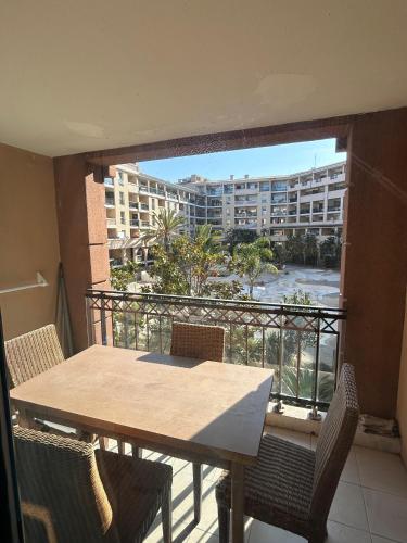 Le Beach 1 min plage , piscine , terrasse