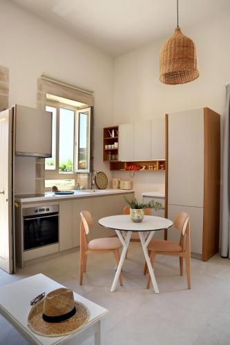 Ponente - seaside stone house