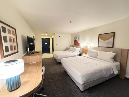 Gallery image of Spark by Hilton Fairborn in Fairborn