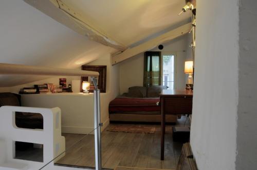 Typical Parisian Loft in Bastille