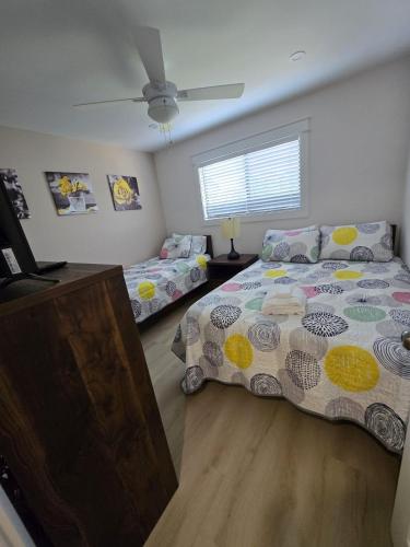 True comfort and relaxation-2bd, parking, beach photo 16