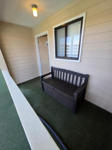 True comfort and relaxation-2bd, parking, beach photo 24