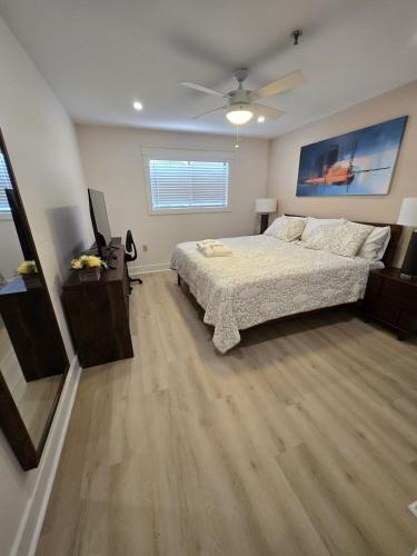 True comfort and relaxation-2bd, parking, beach photo 8