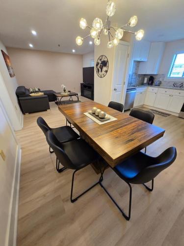 True comfort and relaxation-2bd, parking, beach photo 48