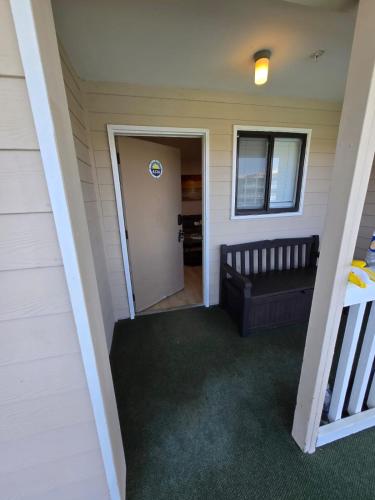 True comfort and relaxation-2bd, parking, beach photo 51