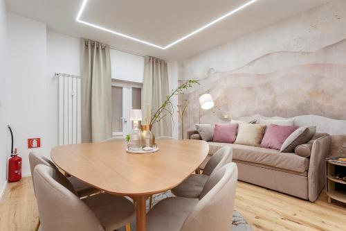 ESCANDAR SUITE Metro GAMBARA 1 min Parking 7 euro per day