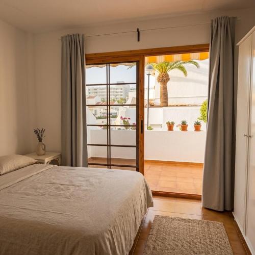 Las Americas Studio Apartment
