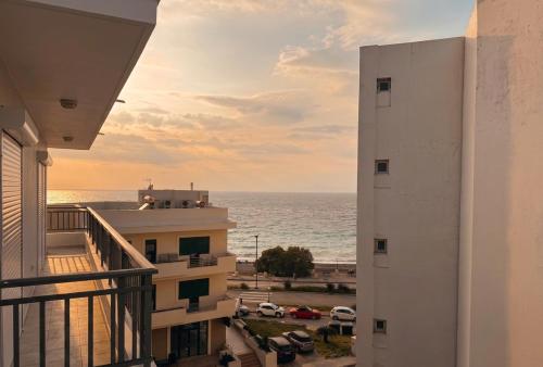 Avenir Sea View Residence - City Center