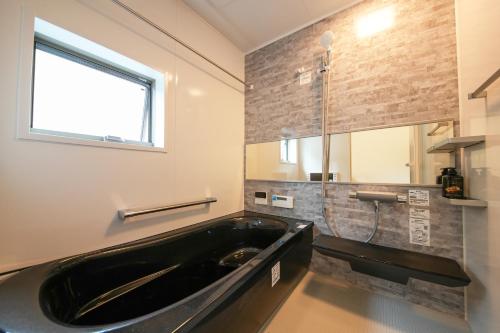 IWA House 1 Convenient transportation brand new detached house near Namba Shinsaibashi and Nipponbashi with two toilets and two bathrooms