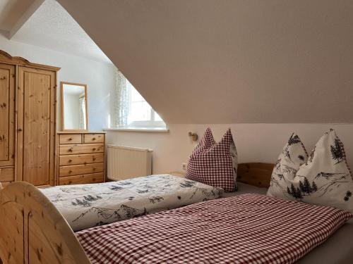 Doppelzimmer mit Küche & Badezimmer für Durchreisende