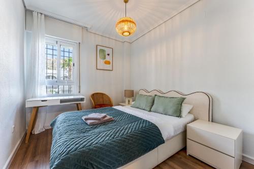 Superb Location Beachfront , 3 bed with terrace