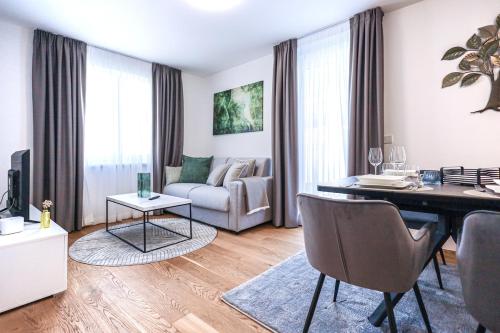 Quiet 2-bedroom apartment with balcony in Hirschstetten