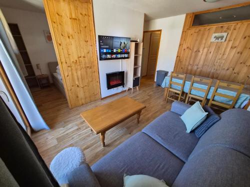 T2 + coin montagne - Wifi/Piscine - Les Orres 1800