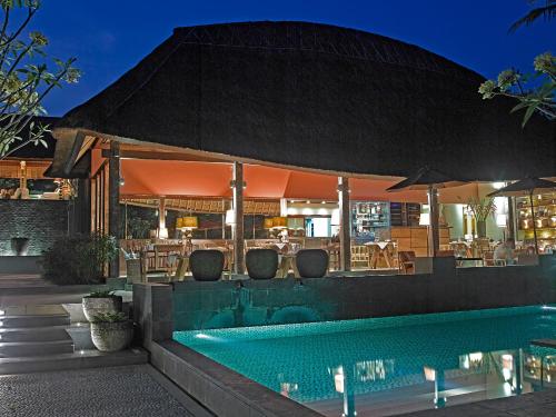 Πισίνα στο ή κοντά στο The Purist Villas & Spa Ubud