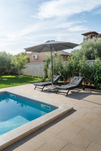 Ferienhaus Tatjana mit Pool
