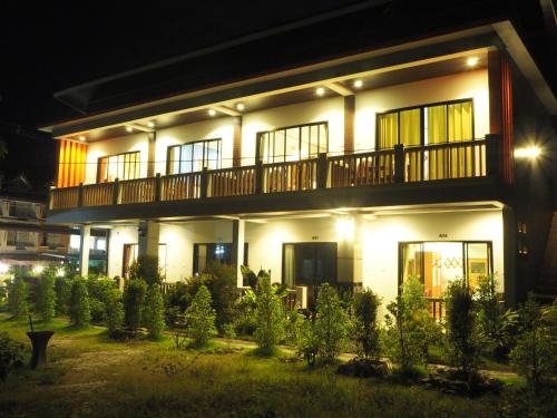 Phongphiphat Lanta Mansion