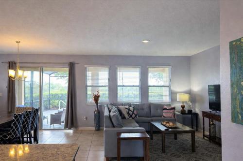 7BR Resort Pool Home Near Disney - 8004 photo 7