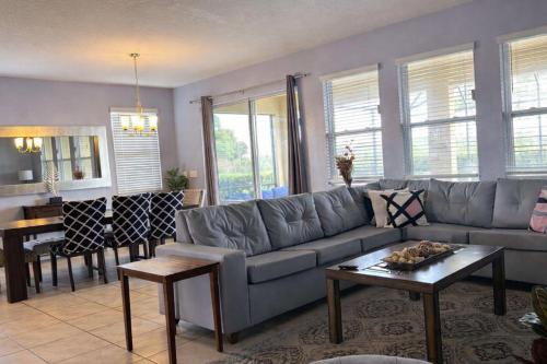 7BR Resort Pool Home Near Disney - 8004 photo 8