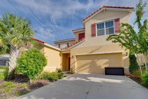 7BR Resort Pool Home Near Disney - 8004 photo 12