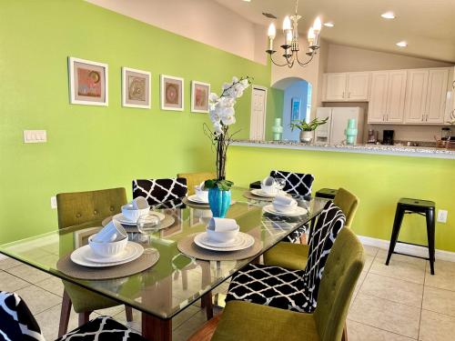 610 Beautiful 5BR Single-Story W Pool in Resort photo 4