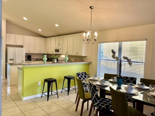 610 Beautiful 5BR Single-Story W Pool in Resort photo 63