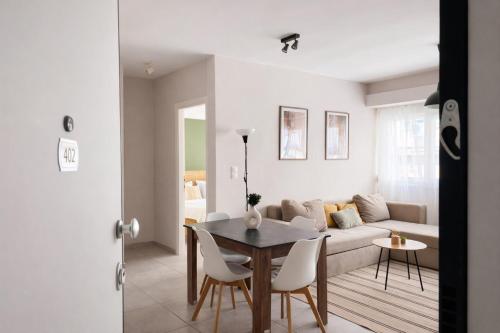 Bright 1BR Apartment 5 min to Ladadika