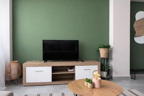 Bright 1BR Apartment 5 min to Ladadika, Buka Hospitality