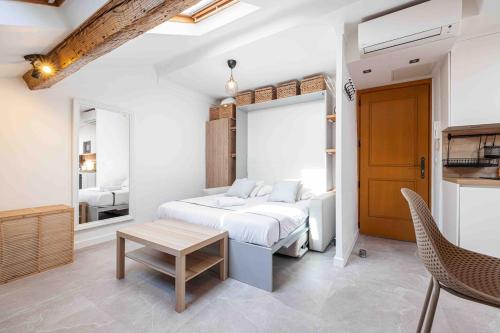 Premium Central Cannes Stay, 1 min from Croisette