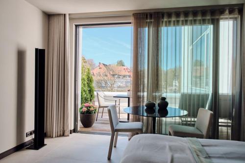 RIVA - Das Hotel am Bodensee — View (from property/room)
