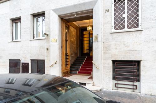 Green Marble - Vatican Apartment