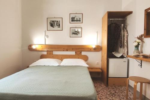 Folia Naxos room 6