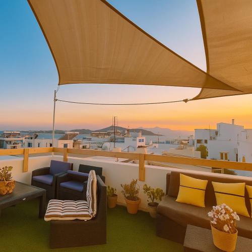 Folia Naxos Rooftop Apartment 8
