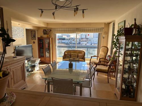 Appartement avec vue sur le chenal et l'océan