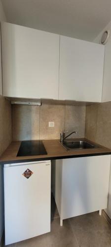 Appartement lumineux,piscine proche plage