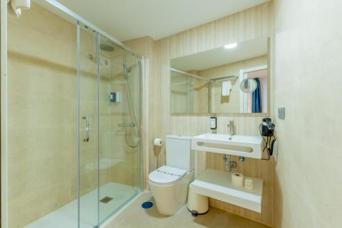 Apartamentos Globus by Be Alicante