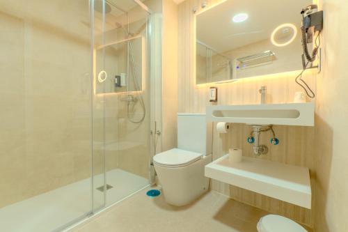 Apartamentos Globus by Be Alicante