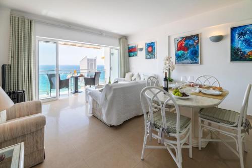 Luxury Beachfront Apartment - Albufeira - Praia do Peneco