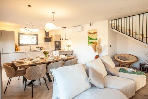 2026 Brand New - Villa Orkula Rab with Heated Pool, Gym & Sea View
