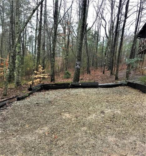 Oh Deer - Studio Wooded Twin Cabin, Hot Tub, TV & Wifi photo 33