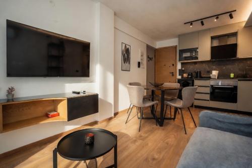 MG SUITES Center of IOANNINA