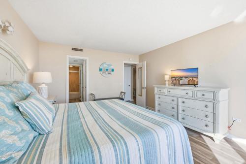 Oceanfront Condo Huge Pools Top Rated Ocean Creek Resort photo 17